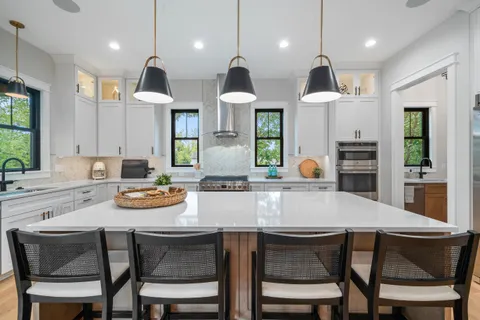 $2,490,000 | N1931 Linn Road, Lake Geneva, WI 53147