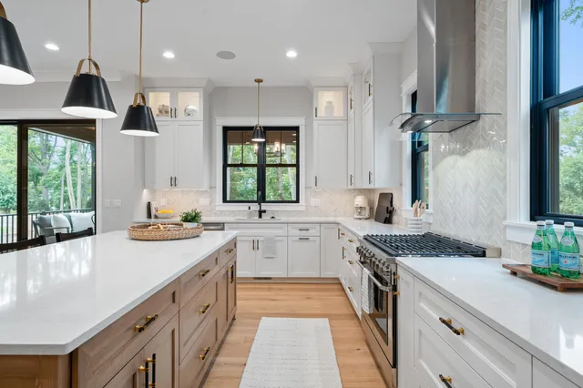 $2,490,000 | N1931 Linn Road, Lake Geneva, WI 53147