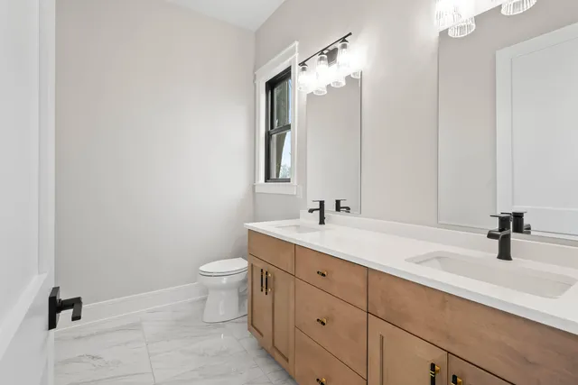 $2,490,000 | N1931 Linn Road, Lake Geneva, WI 53147