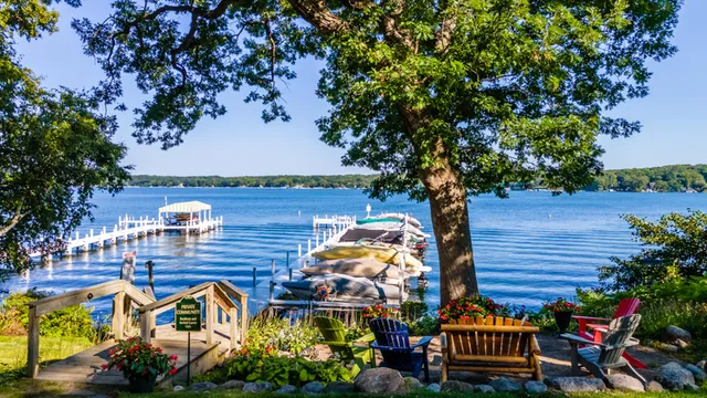 $2,490,000 | N1931 Linn Road, Lake Geneva, WI 53147