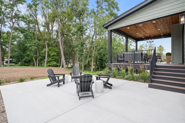 $2,490,000 | N1931 Linn Road, Lake Geneva, WI 53147