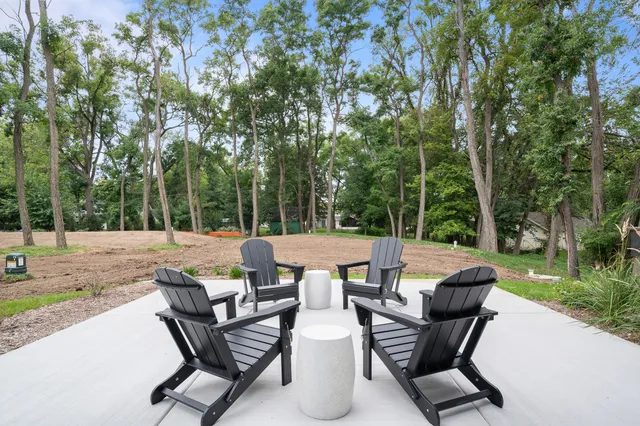 $2,490,000 | N1931 Linn Road, Lake Geneva, WI 53147