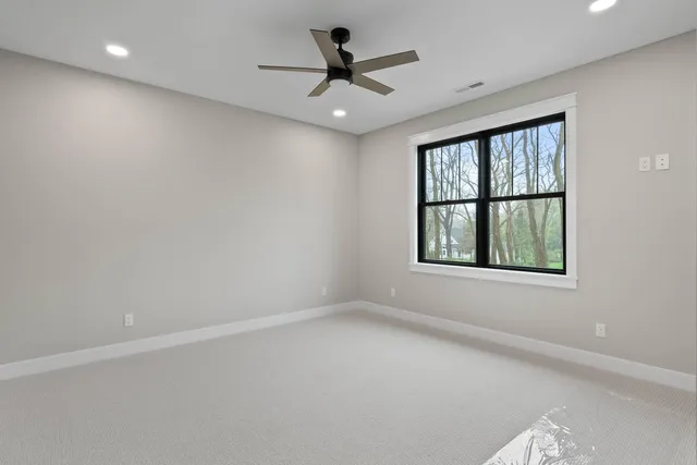 $2,490,000 | N1931 Linn Road, Lake Geneva, WI 53147