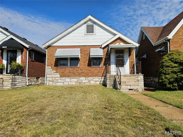 $160,000 | 5343 Chippewa Street, St. Louis, MO 63109