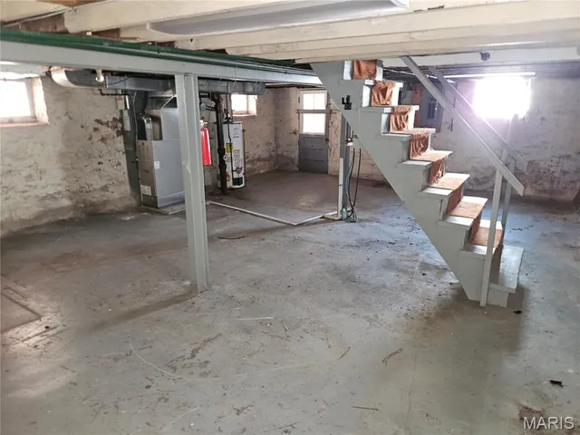 $160,000 | 5343 Chippewa Street, St. Louis, MO 63109