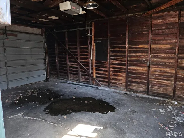 $160,000 | 5343 Chippewa Street, St. Louis, MO 63109