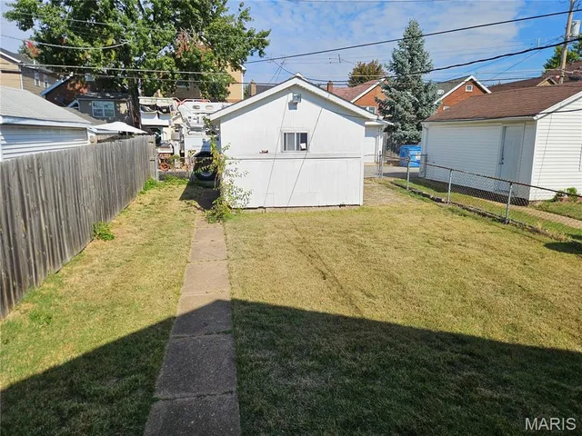 $160,000 | 5343 Chippewa Street, St. Louis, MO 63109