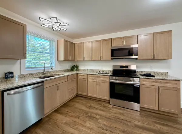 $280,000 | 82 County Road, Eastport, ME 04631