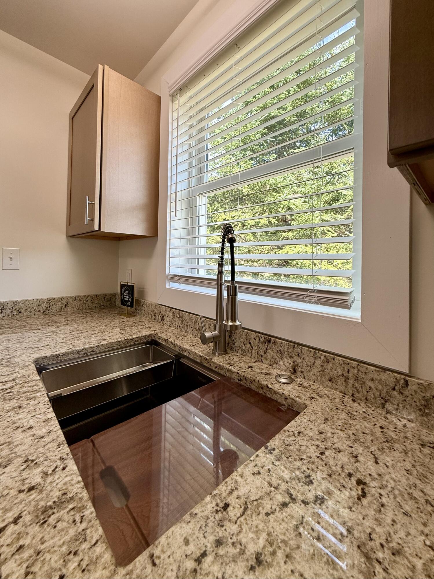 82 County Road Eastport, ME 04631 - Photo 27 of 57 29