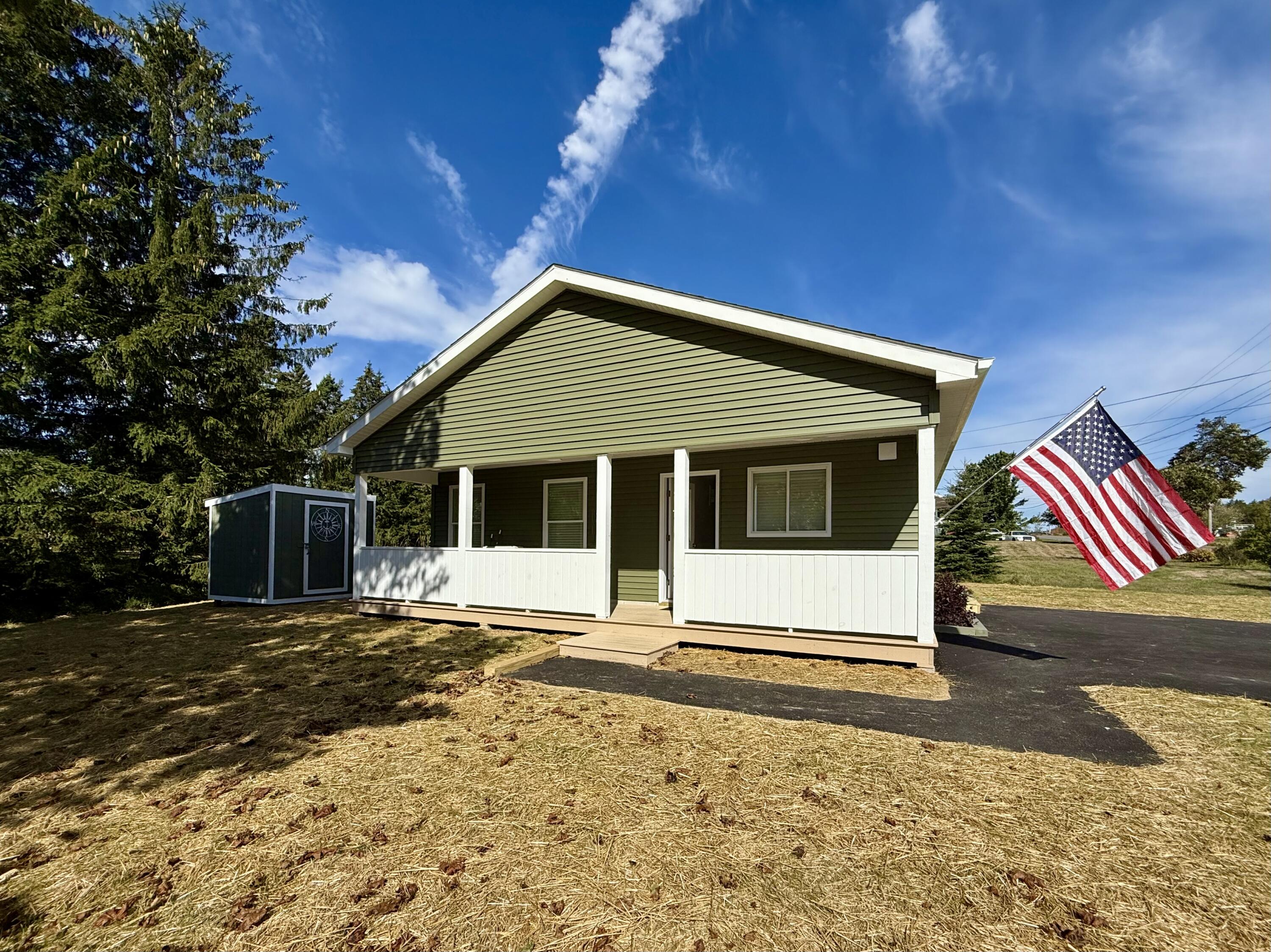 82 County Road Eastport, ME 04631 - Photo 4 of 57 2