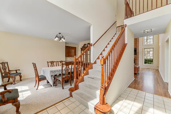 $649,000 | 751 Williams Way, Vernon Hills, IL 60061