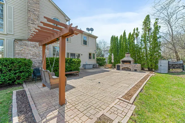 $649,000 | 751 Williams Way, Vernon Hills, IL 60061