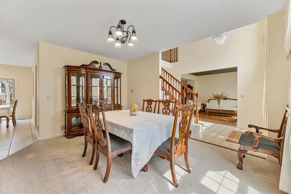 $649,000 | 751 Williams Way, Vernon Hills, IL 60061