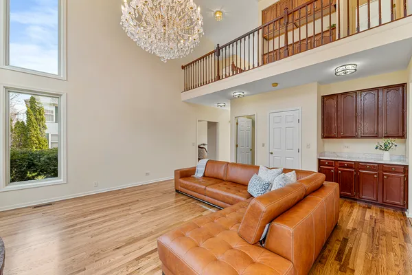 $649,000 | 751 Williams Way, Vernon Hills, IL 60061