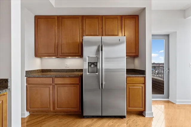 $439,000 | 9360 Skokie Boulevard, Unit 517, Skokie, IL 60077