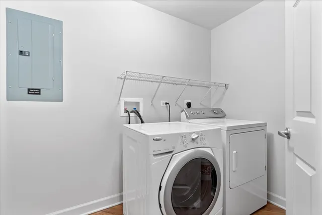 $439,000 | 9360 Skokie Boulevard, Unit 517, Skokie, IL 60077