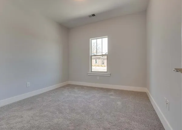 $280,700 | 205 Bancroft Mill, Columbia, TN 38401