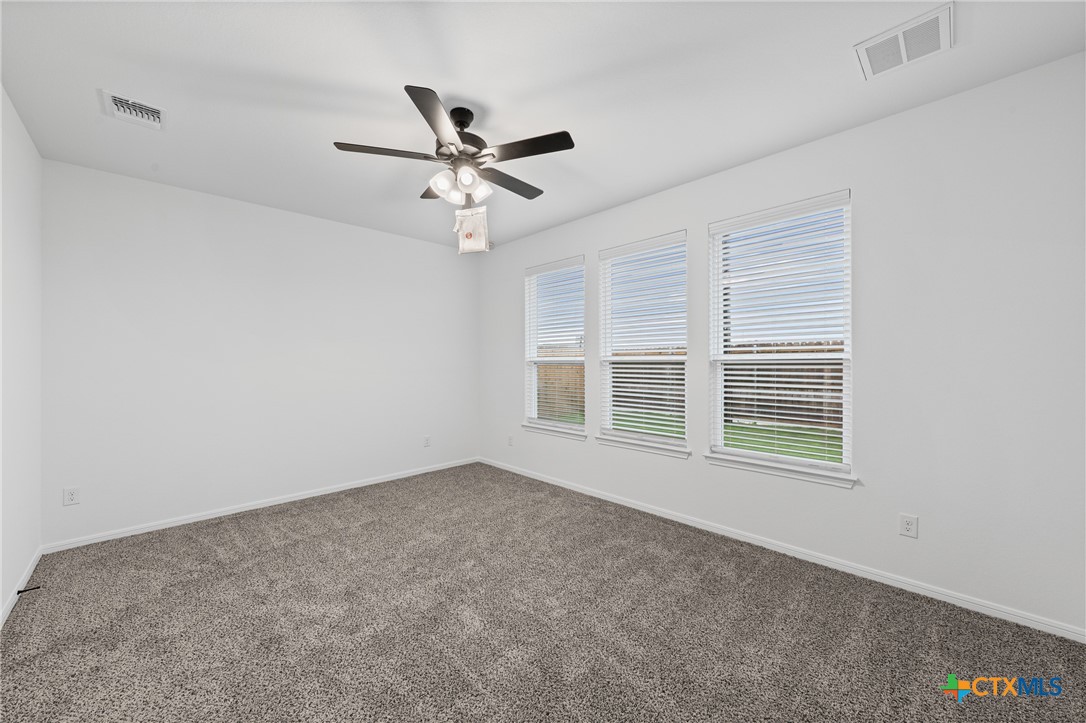 8011 Pineridge Way Temple, TX 76502 - Photo 25 of 32 a view of an empty room with a window
