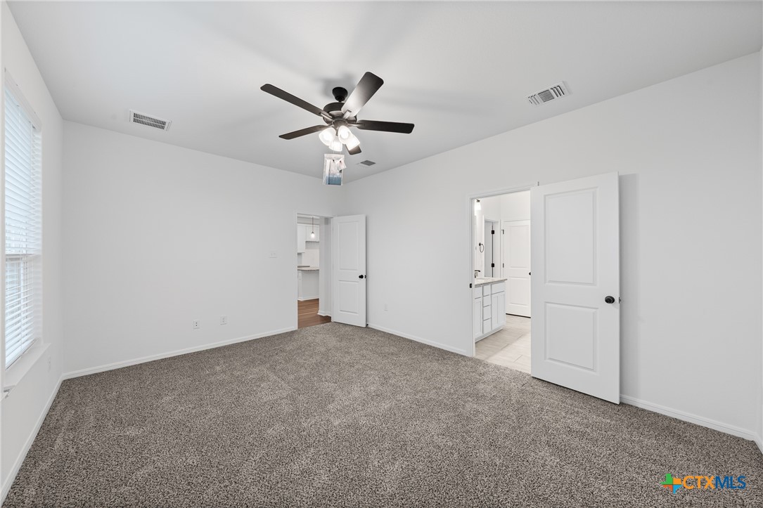 8011 Pineridge Way Temple, TX 76502 - Photo 26 of 32 a view of an empty room