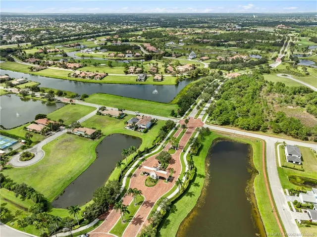 $197,500 | 103 Southeast Santa Gardenia, Port St. Lucie, FL 34984