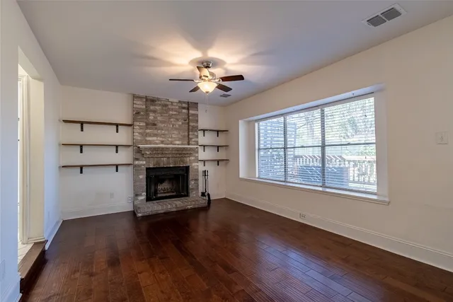 $3,000 | 8202 Avocet Drive, Austin, TX 78745