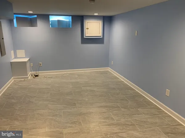 $2,275 | 2923 West Thompson Street, Philadelphia, PA 19121