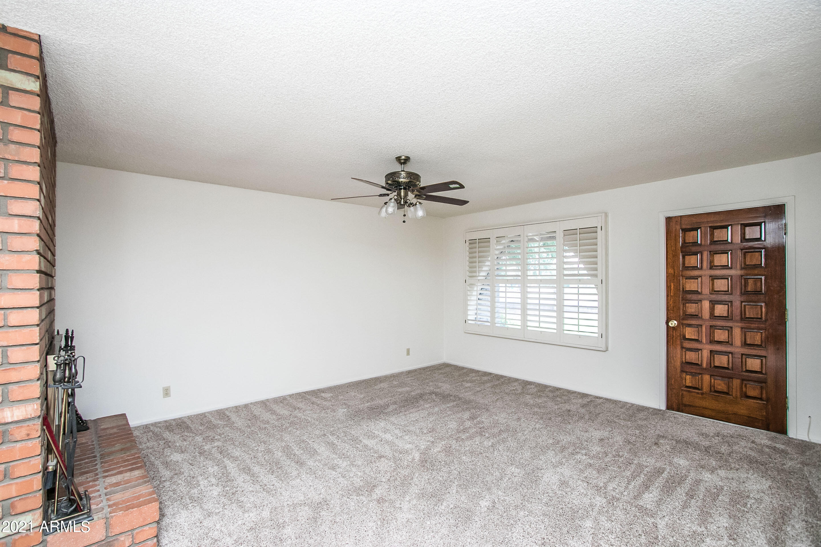 929 East Harwell Road Gilbert, AZ 85234 - Photo 27 of 33 Harwell Rd-7