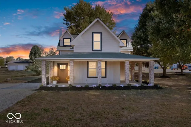 $329,900 | 345 South Railroad Street, Atlanta, IN 46031