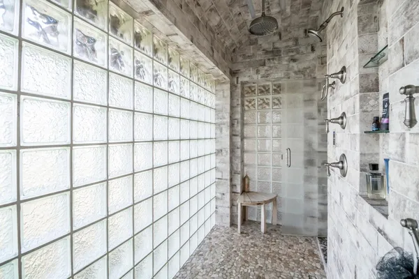 $6,700,000 | 1051 North Blackstone Road, Milton, KS 67106