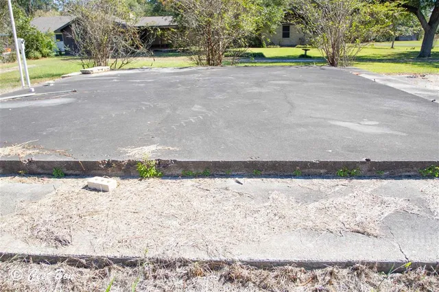 $165,000 | 401 Oak Street, Dequincy, LA 70633