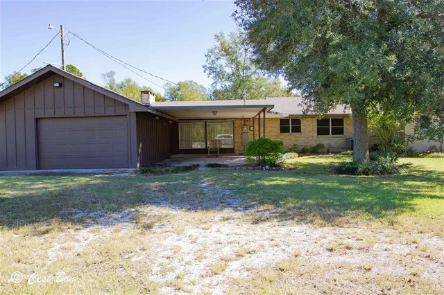 $165,000 | 401 Oak Street, Dequincy, LA 70633