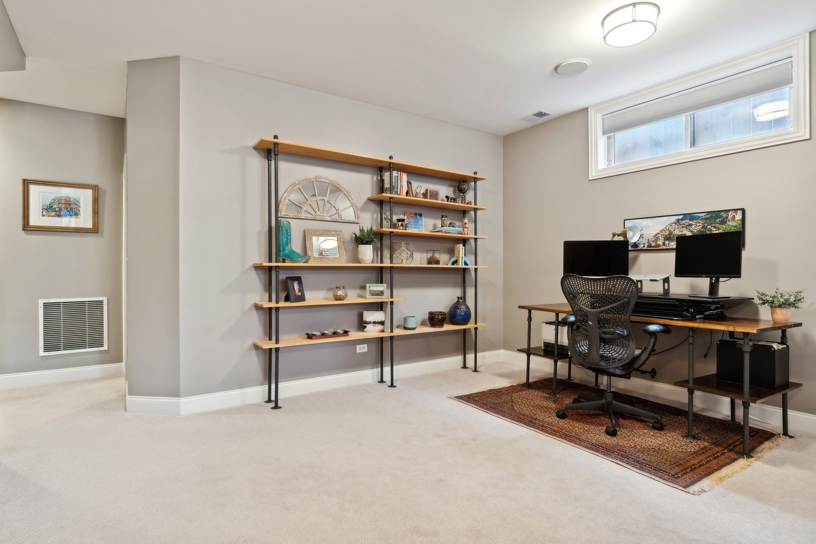 2147 West Rice Street, Unit 1W Chicago, IL 60622 - Photo 20 of 27 a view of a livingroom with workspace and a couch