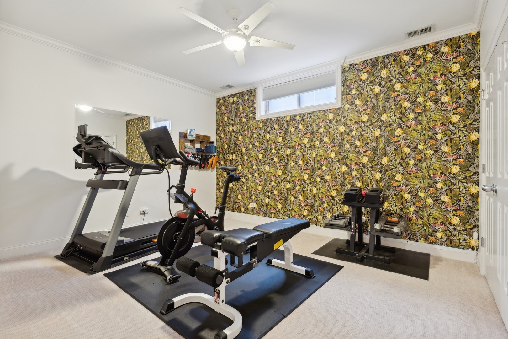 2147 West Rice Street, Unit 1W Chicago, IL 60622 - Photo 21 of 27 a view of a room with gym equipment