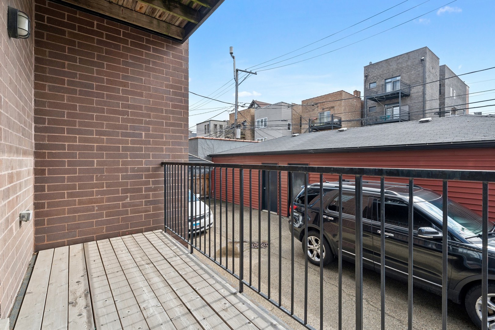 2147 West Rice Street, Unit 1W Chicago, IL 60622 - Photo 24 of 27 a view of roof deck
