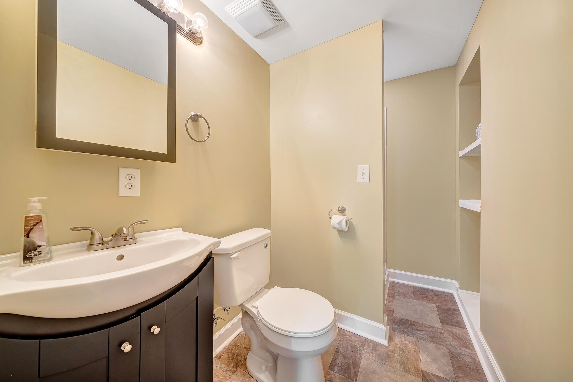 4947 Pomeroy Road Northwest Roanoke, VA 24017 - Photo 18 of 27 D R E A M-6200