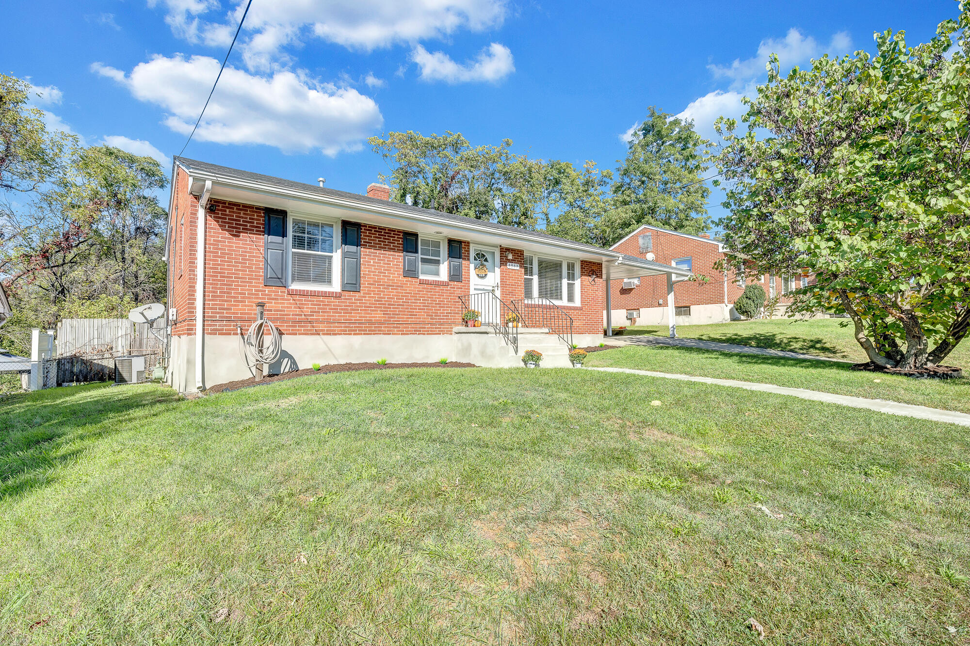 4947 Pomeroy Road Northwest Roanoke, VA 24017 - Photo 22 of 27 D R E A M-6188