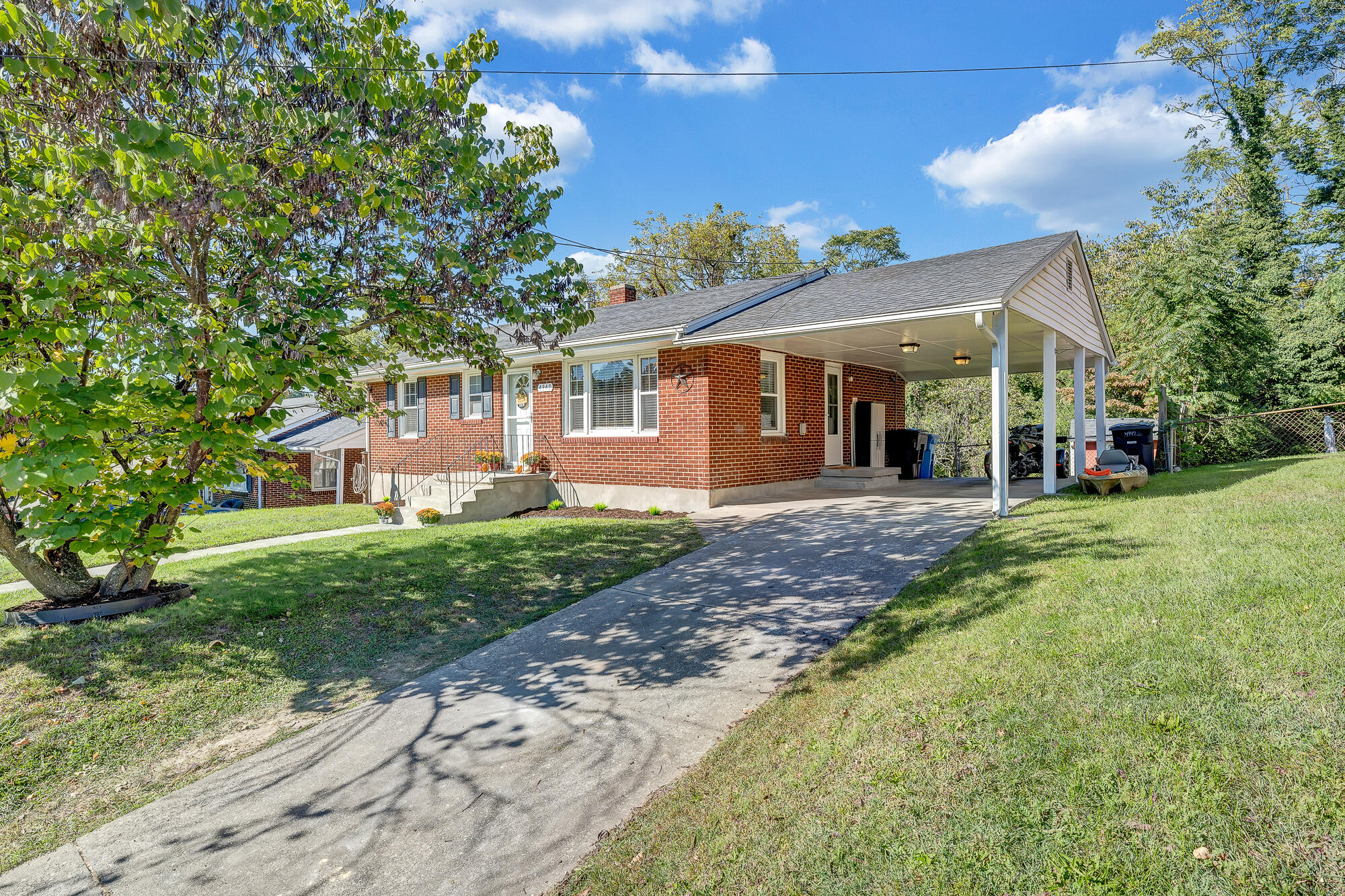4947 Pomeroy Road Northwest Roanoke, VA 24017 - Photo 23 of 27 D R E A M-6190