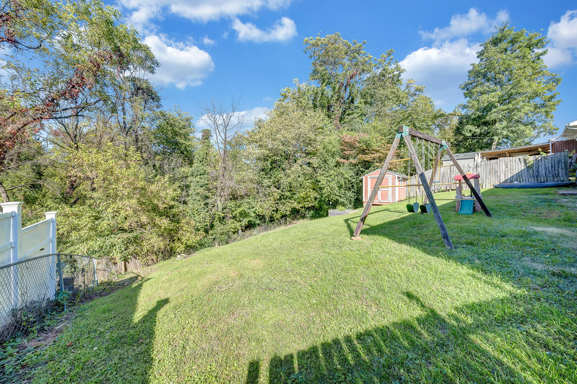 4947 Pomeroy Road Northwest Roanoke, VA 24017 - Photo 25 of 27 D R E A M-6192