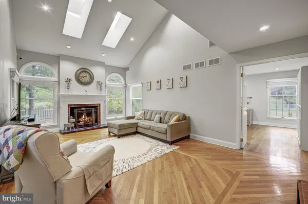 $1,139,900 | 3 Monroe Court, Plainsboro, NJ 08536