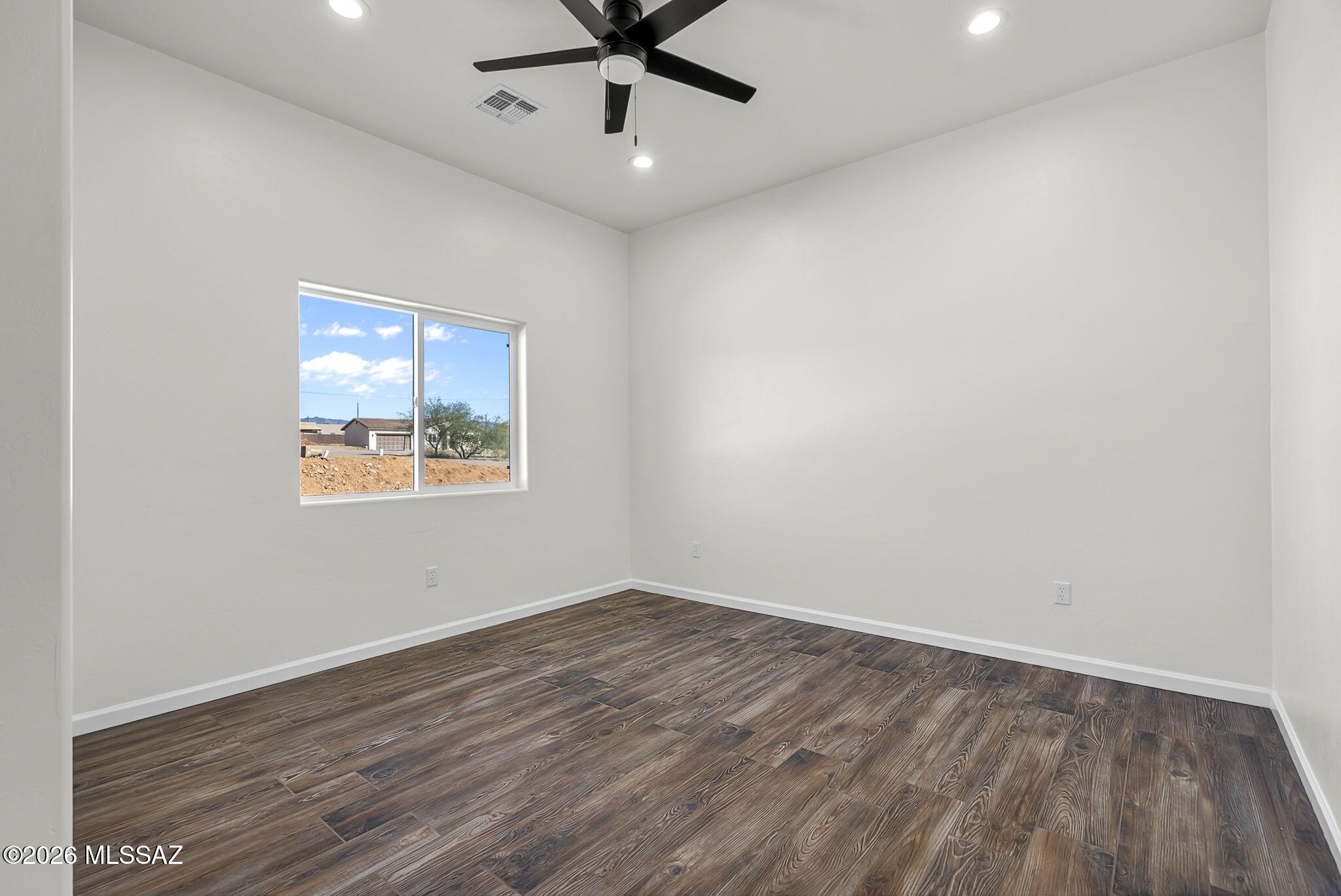 1825 Via Nueva Zelandia Rio Rico, AZ 85648 - Photo 16 of 26