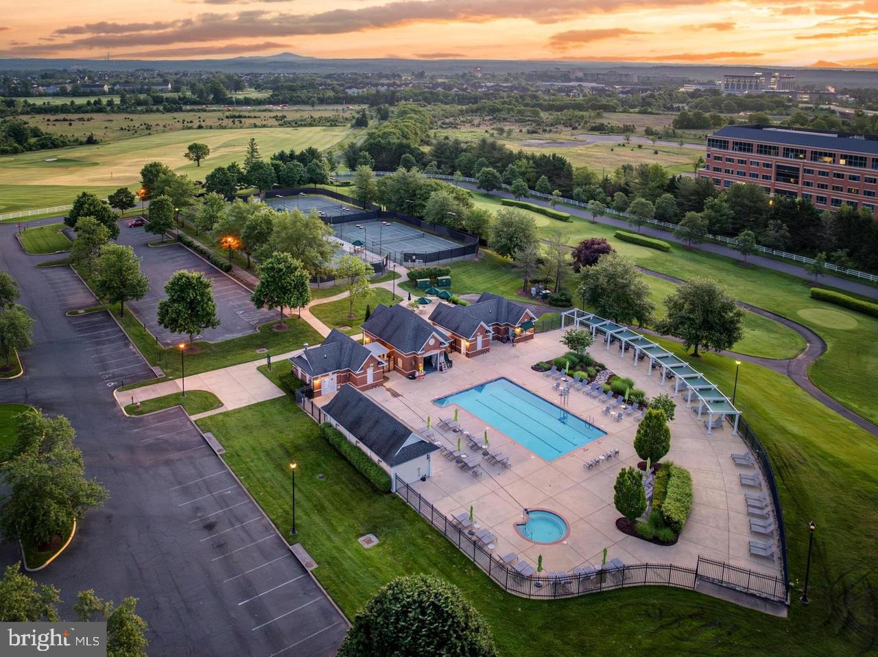 43603 Ryder Cup Square Ashburn, VA 20147 - Photo 39 of 48