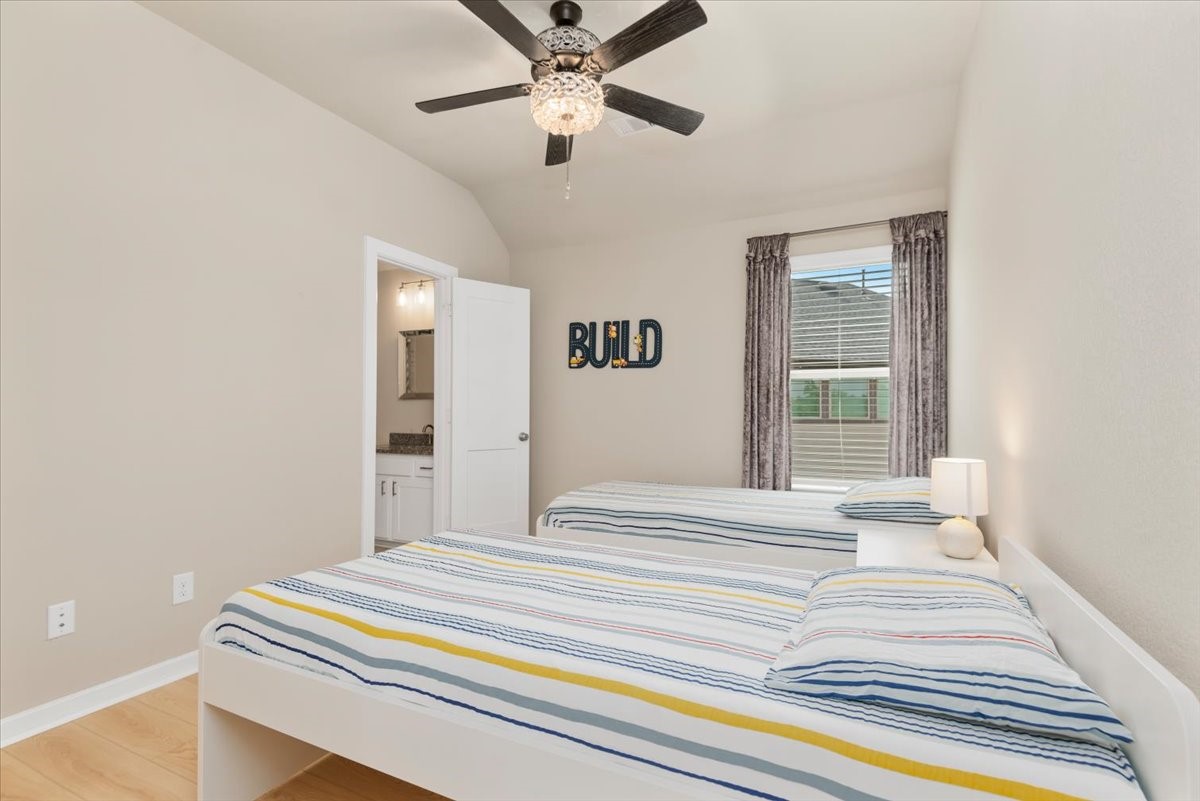17814 Tree Of Heaven Conroe, TX 77385 - Photo 22 of 48 Secondary room