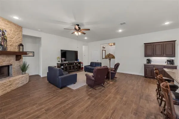 $429,000 | 3706 Iron Horse Pass, Krum, TX 76249