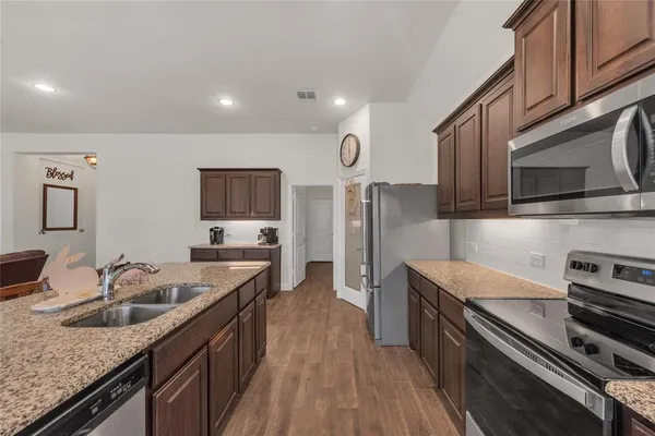 $429,000 | 3706 Iron Horse Pass, Krum, TX 76249