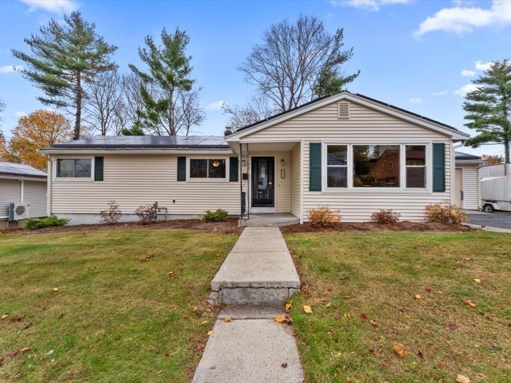 11 Benson Street Worcester, MA 01604 - Photo 39 of 40 a front view of a house with garden