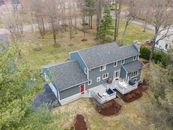 $1,195,000 | 130 Deer Run Drive, Shelburne, VT 05482
