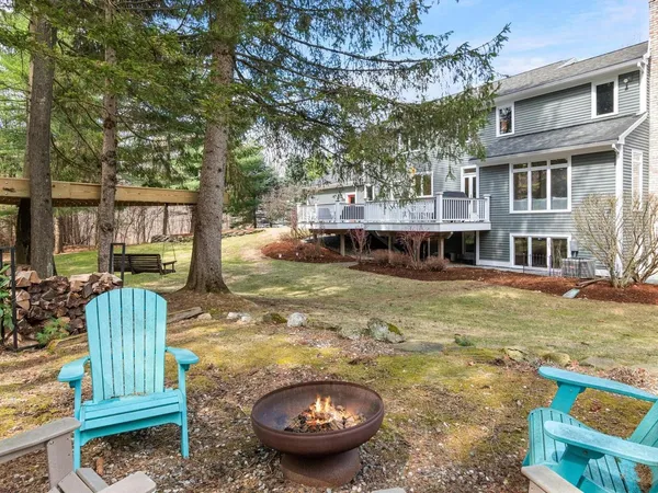 $1,195,000 | 130 Deer Run Drive, Shelburne, VT 05482
