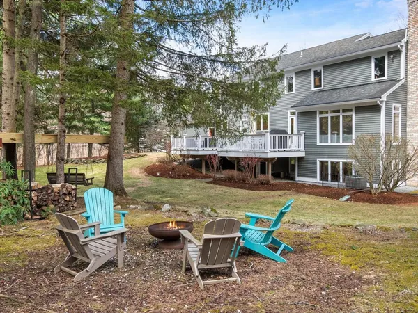 $1,195,000 | 130 Deer Run Drive, Shelburne, VT 05482