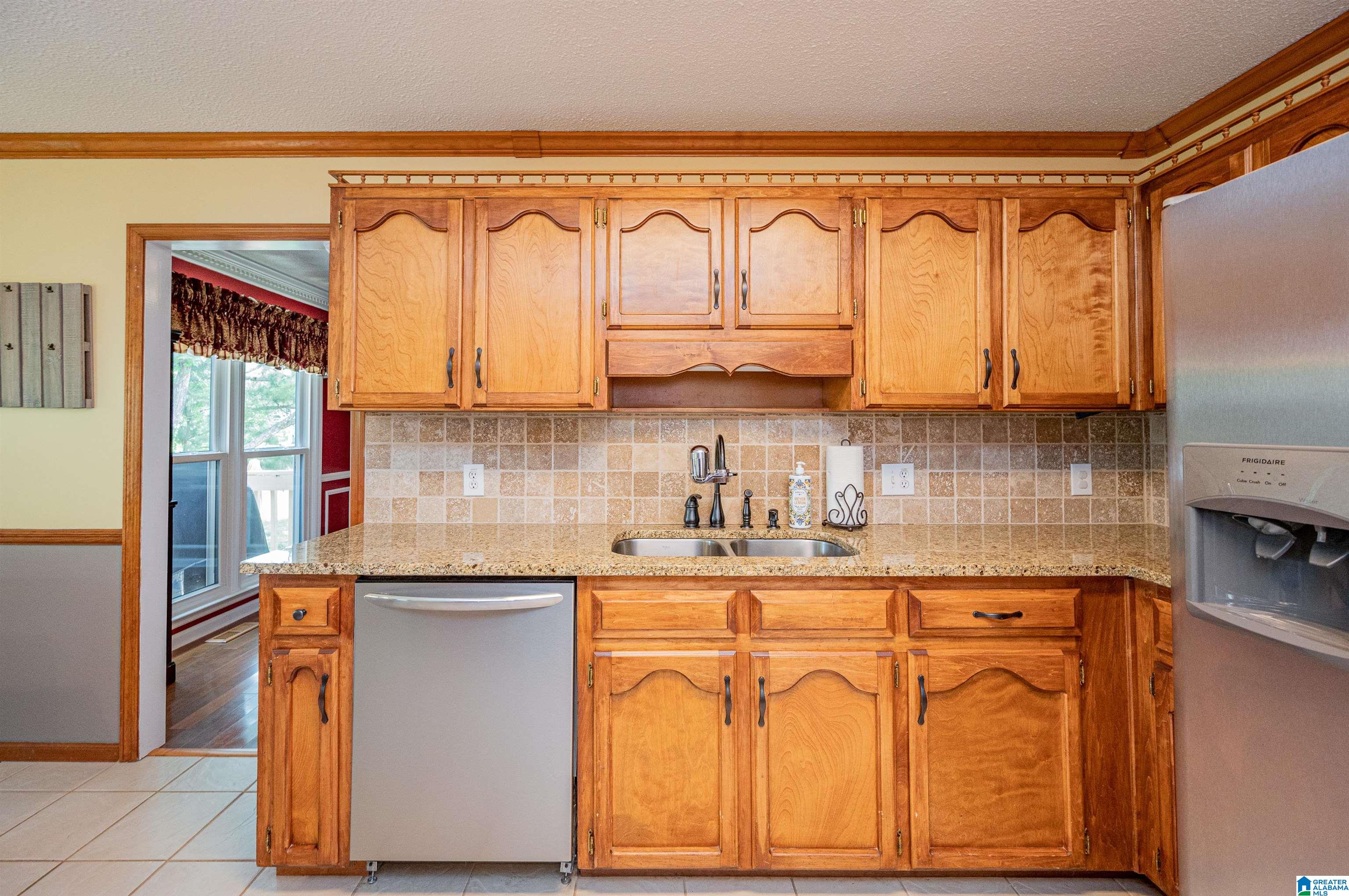100 Hickory Street Alabaster, AL 35114 - Photo 14 of 48