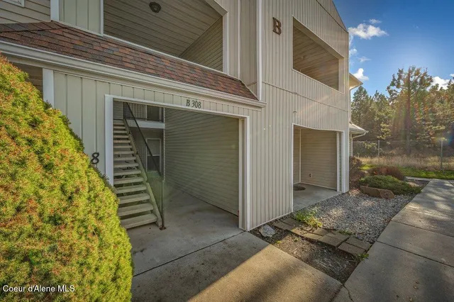 $295,000 | 308 North Greensferry Road, Unit 109, Post Falls, ID 83854
